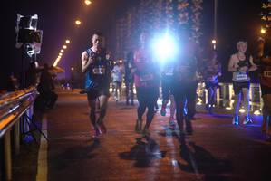 BIB: 410, 40641
                            <button type="button" onclick="openModal(18276131)" class="btn btn-primary btn-sm float-right btn-popup" data-toggle="modal" data-target=".modal-high-quality">
                        <i class="fas fa-shopping-cart"></i> Add to Cart
                    </button>
                                            <button type="button" onclick="isThisMe(18276131, true)" class="btn btn-success btn-sm float-right btn-popup btn-isme hidden" data-toggle="tooltip" data-placement="bottom" title="นี่คือรูปของคุณใช่ไหม คลิกที่นี่เพื่อเอาเข้าอัลบั้ม">
                        <i class="fas fa-plus"></i> Add to album
                    </button>
                    <button type="button" onclick="isThisMe(18276131, false)" class="btn btn-warning btn-sm float-right btn-popup btn-isnotme hidden">
                        <i class="fas fa-ban"></i> Remove from album
                    </button>